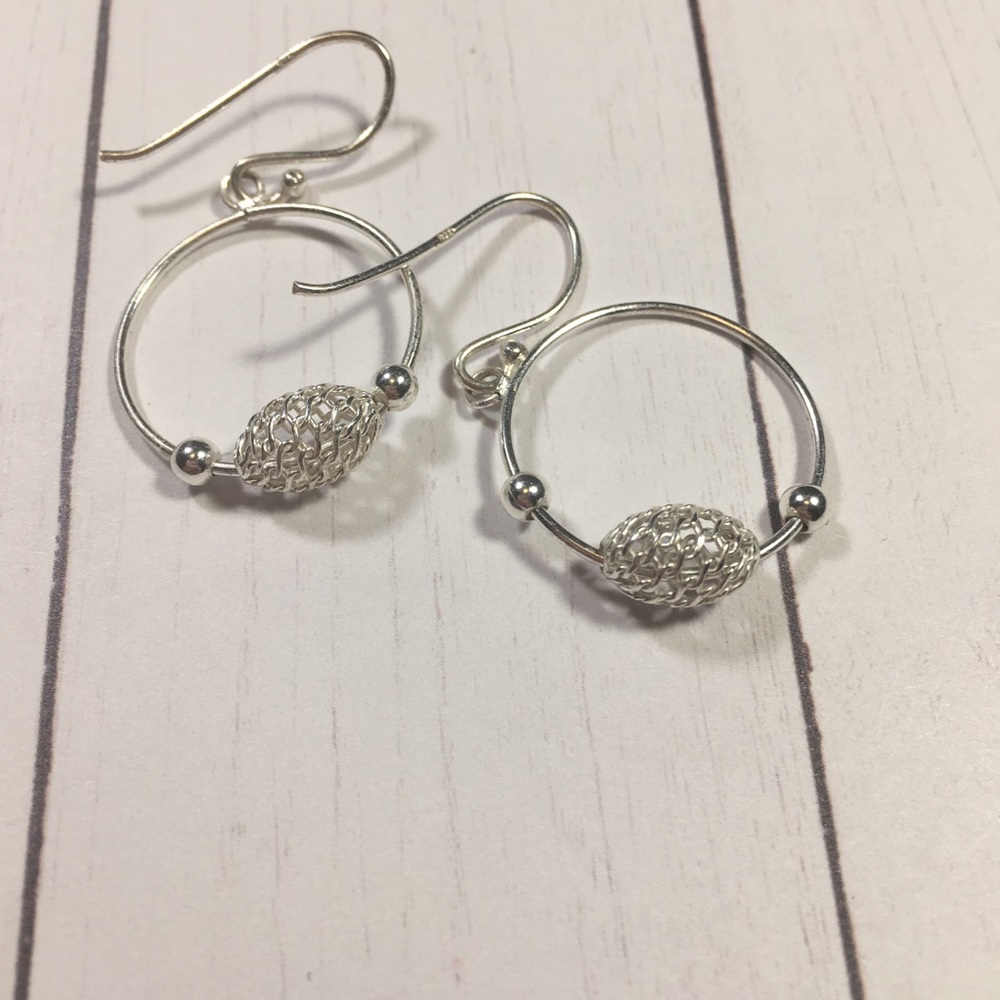 925 Sterling Silver earrings with silver ball